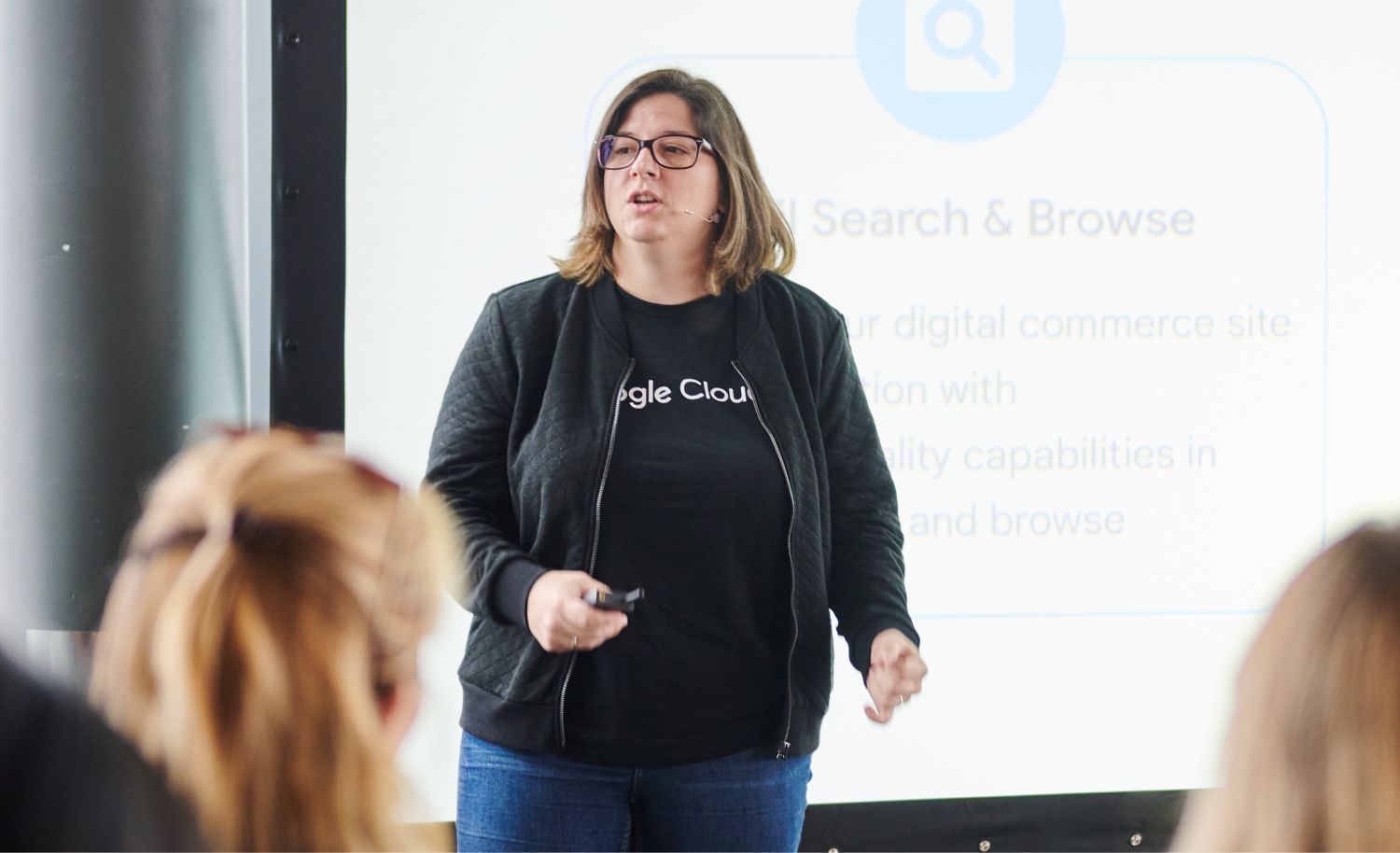Sandra Calvo presenting